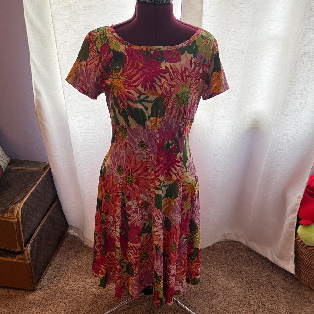 Weekend Max Mara Vibrant Floral Midi Dress